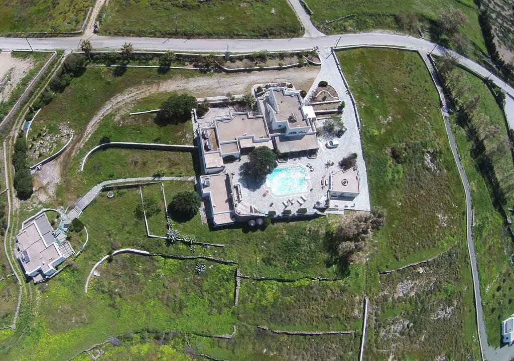 Arokaria Hideaway Suites Krotiri Bagian luar foto