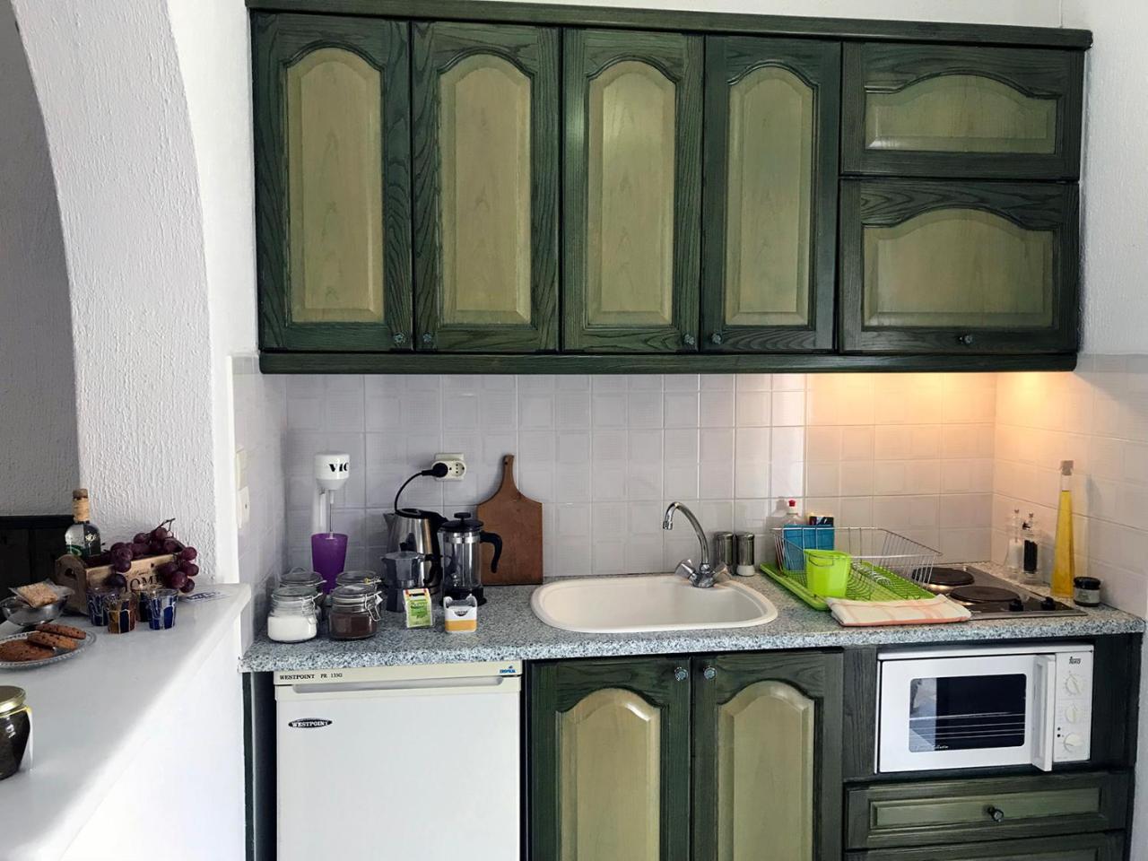 Arokaria Hideaway Suites Krotiri Bagian luar foto