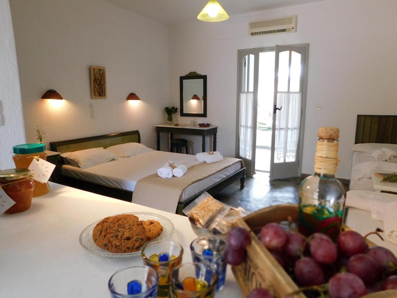 Arokaria Hideaway Suites Krotiri Bagian luar foto