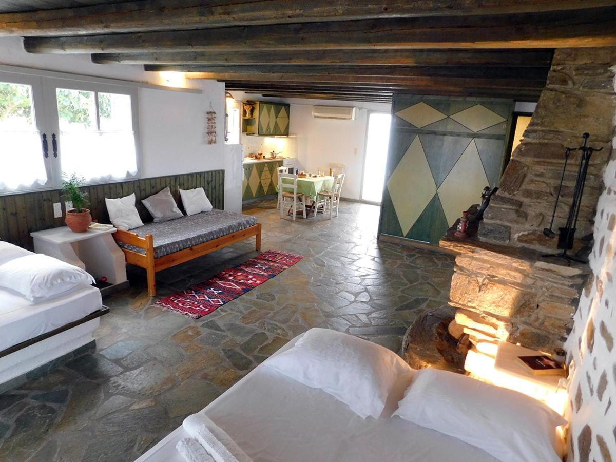 Arokaria Hideaway Suites Krotiri Bagian luar foto